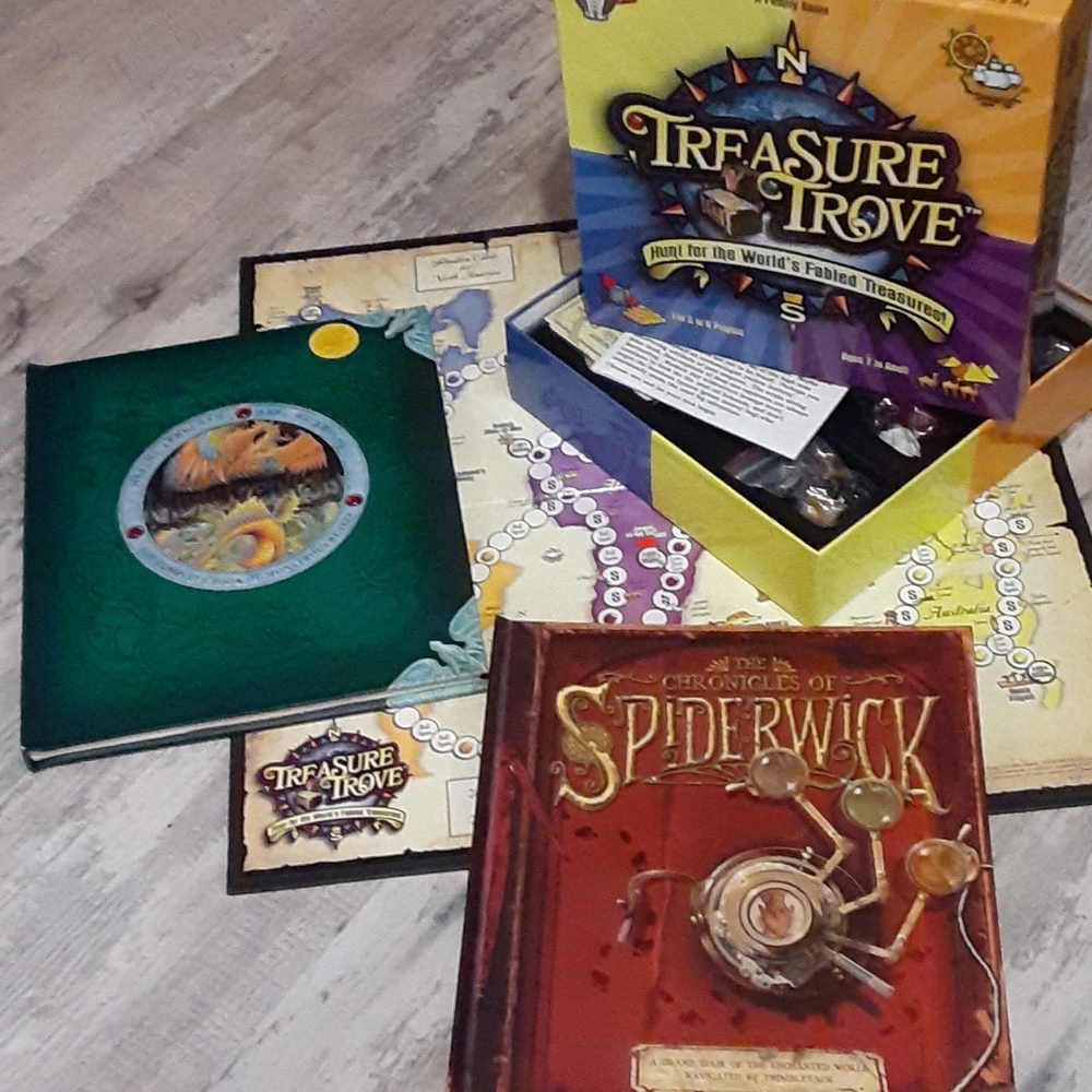 Monster/Treasure game/Spiderwick. Bundle